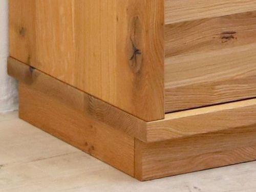Holzsockel
