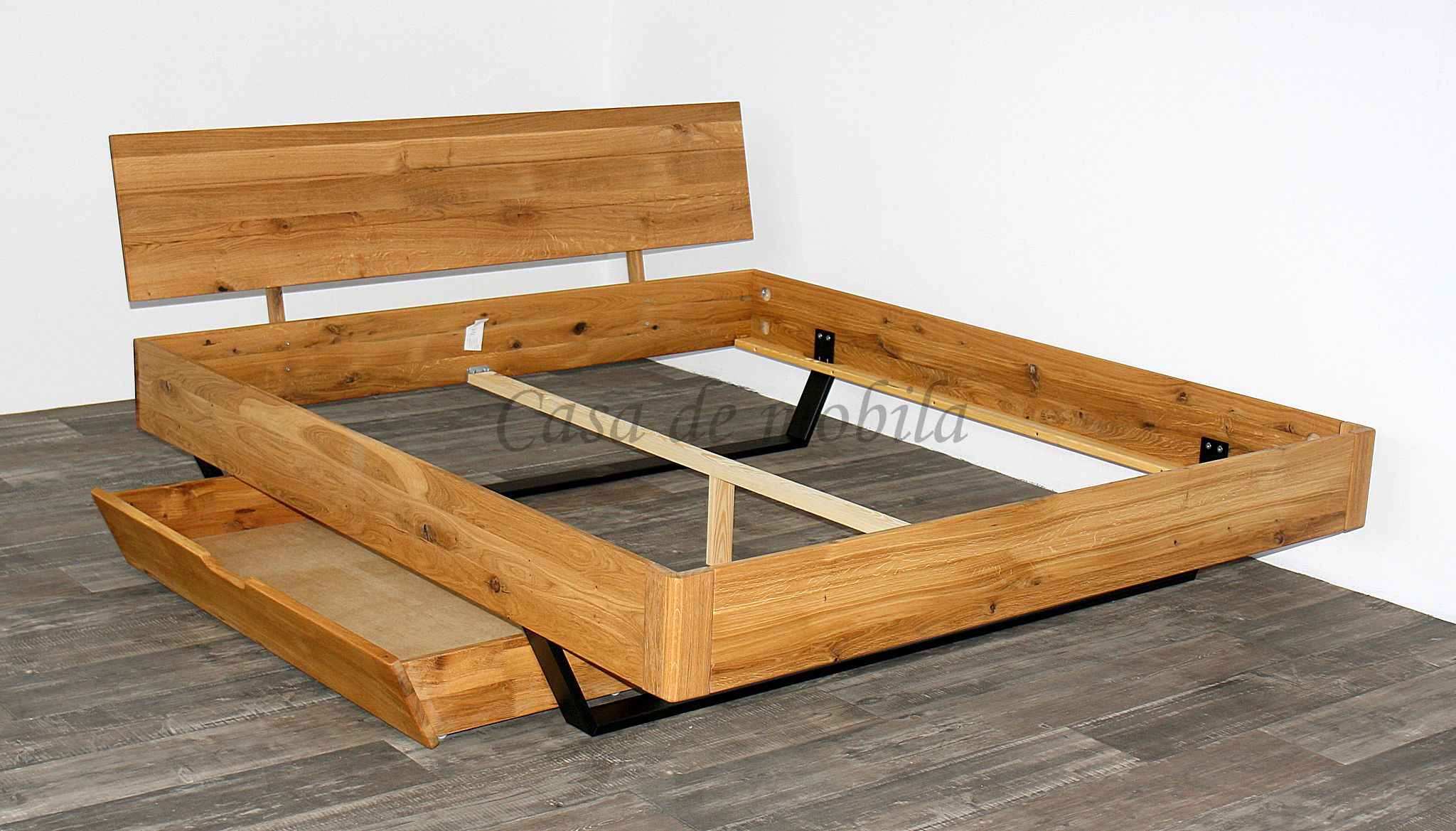 Schublade für Bett mit Metallkufen