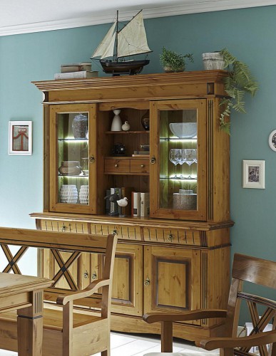 Kommode, 3 Türen, 3 Schubladen, Kiefer massiv goldbraun lackiert